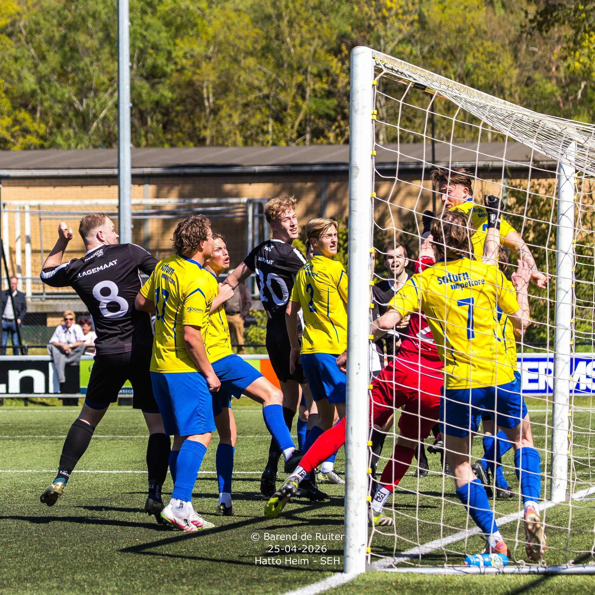 FOTO’S: SEH verliest weer in slotfase van Hatto Heim