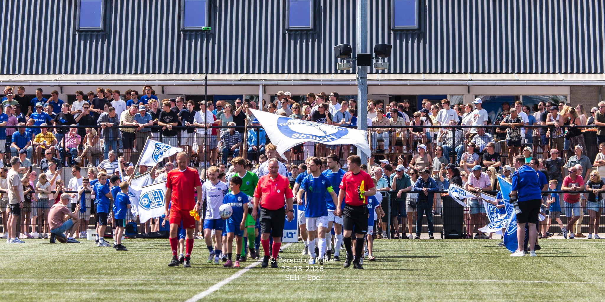 FOTO'S: SEH handhaaft zich ondanks fors verlies tegen kampioen