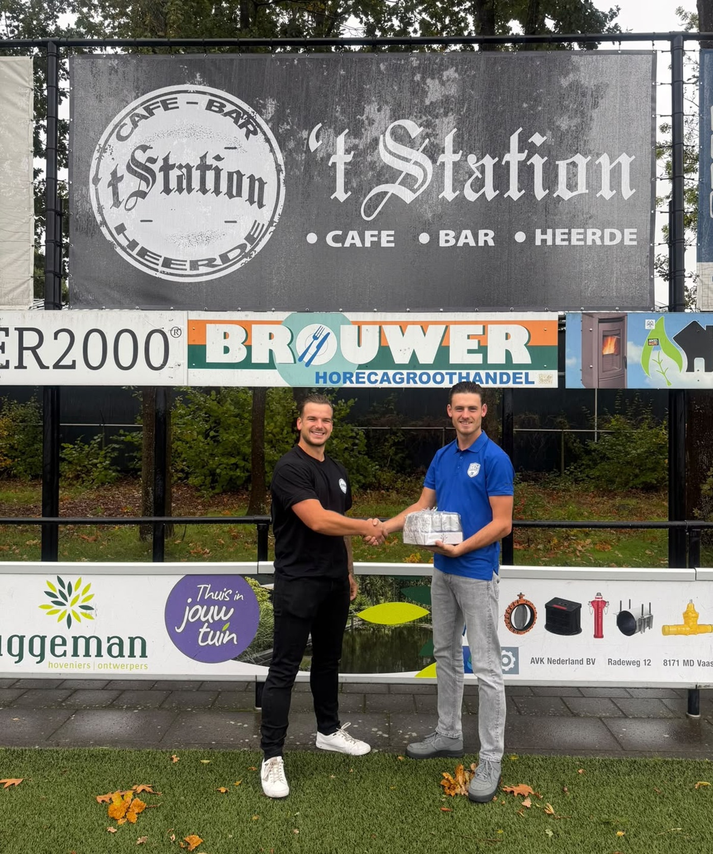 Nieuwe sponsordoeken van Café het Station